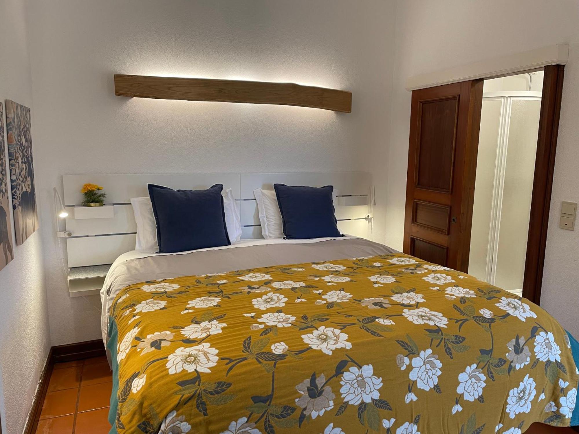Bed and Breakfast The Quixote House à Caminha Extérieur photo